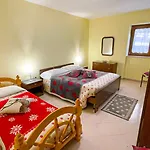 - Stefania Apartment *